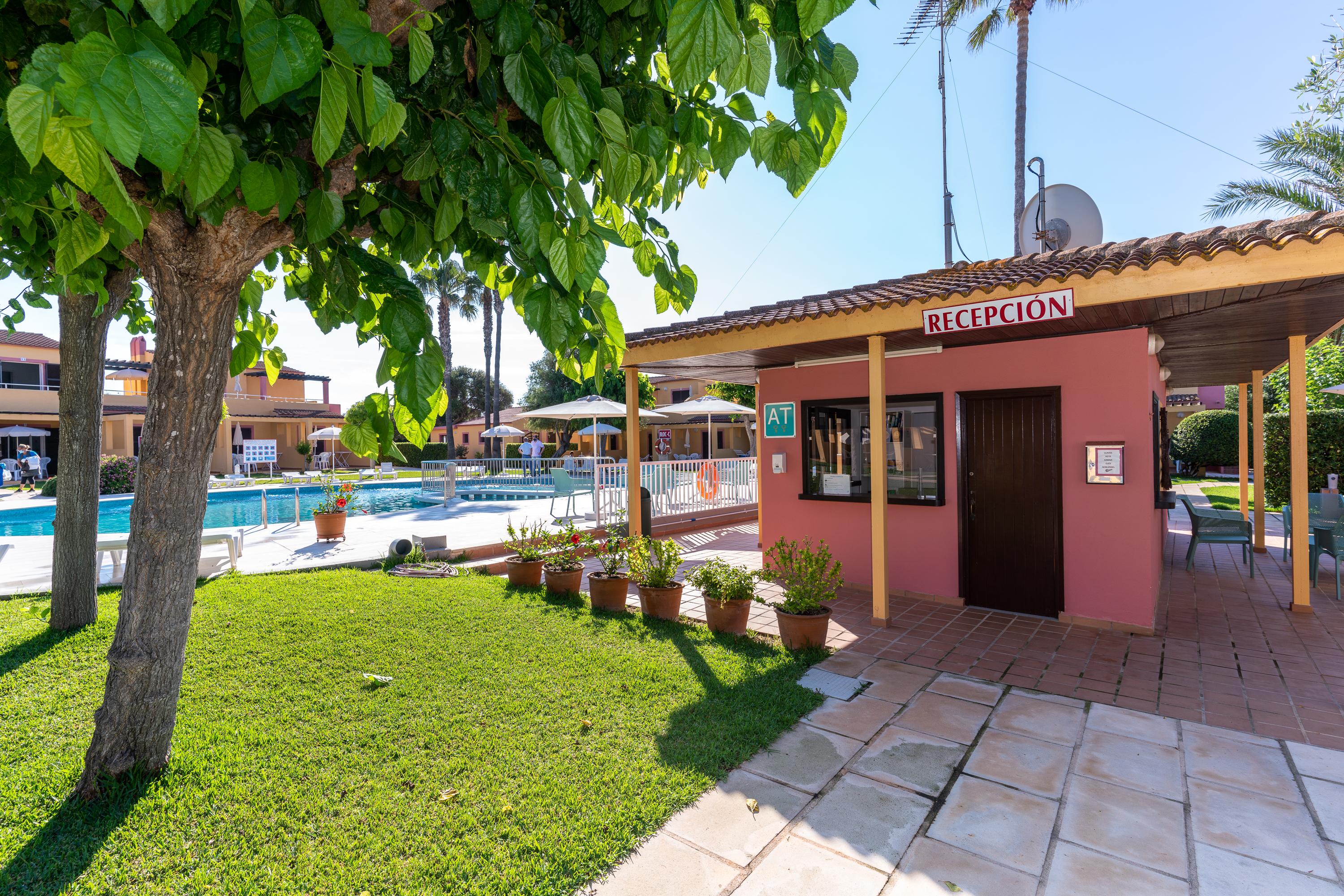 Apartamentos Ses Anneres Cala'N Blanes  Exterior photo
